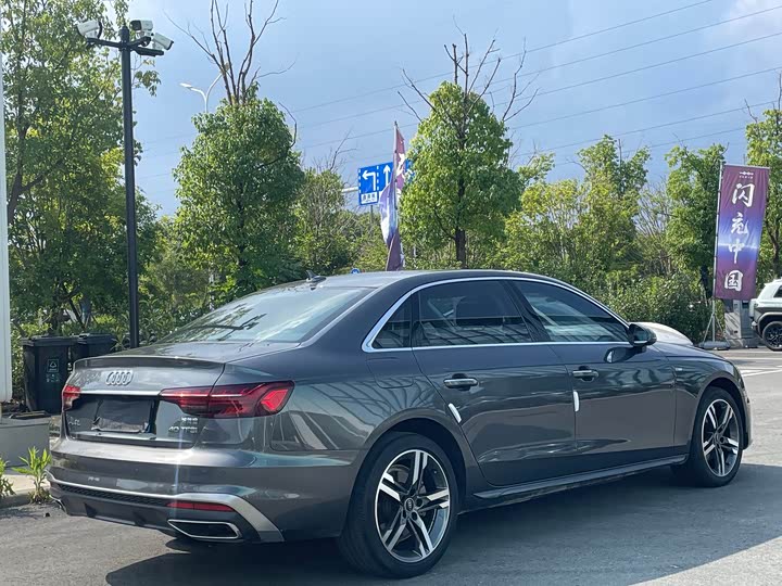 Audi A4L 40 TFSI стиль-динамик — фото 14
