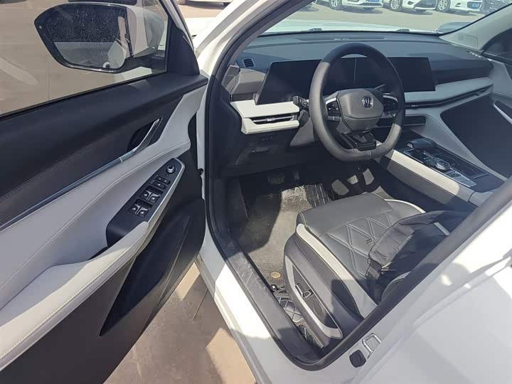 Changan CS75 PLUS 2023 1.5 T ATPremium — фото 16