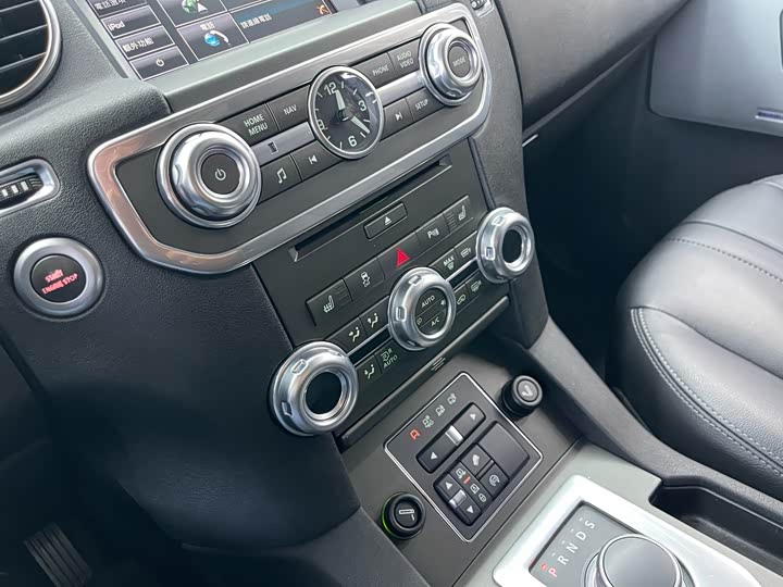 Land Rover Discovery — фото 13