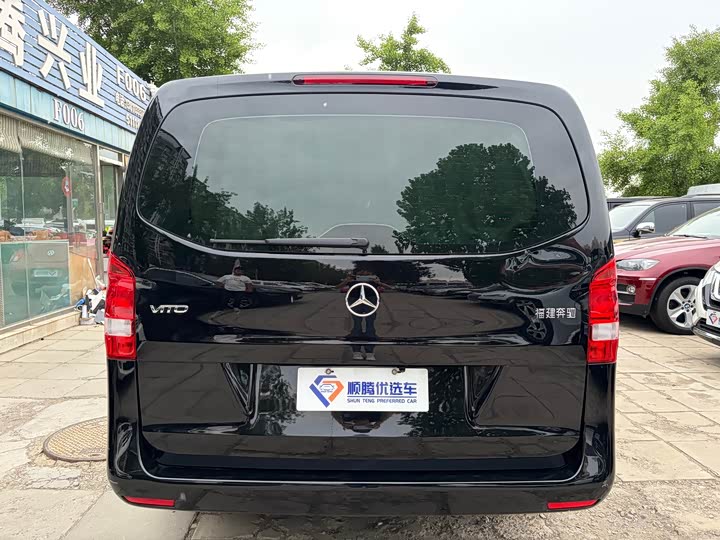 Mercedes-Benz Vito — фото 6