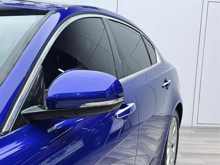 Jaguar XEL 2020 2.0 T 200 PS R-DYNAMIC — фото 23