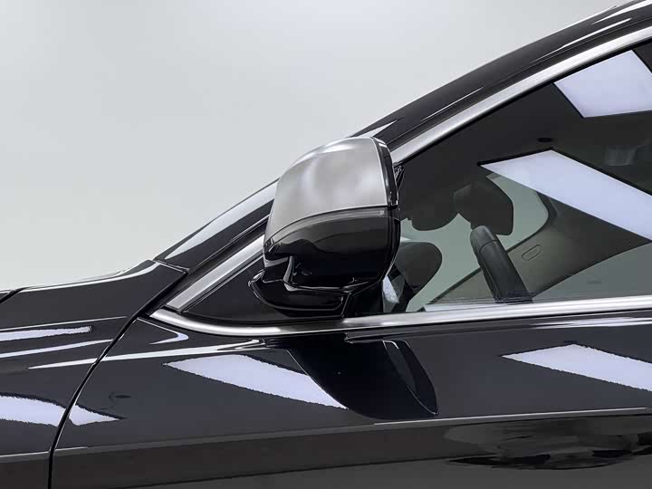 BMW X6 2018 x Drive 35i Leading — фото 39