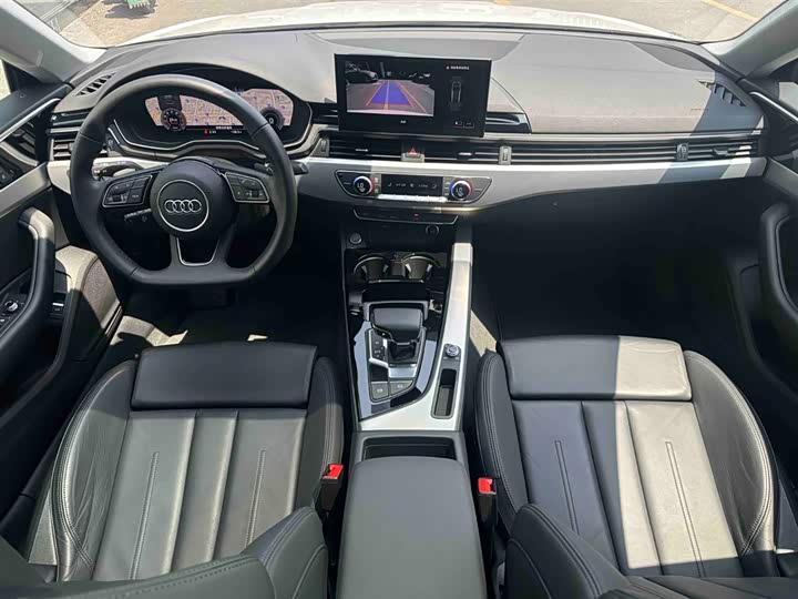 Audi A5 2024 Sportback 40 TFSI — фото 11