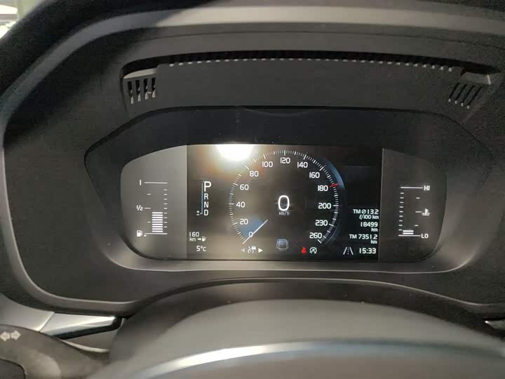 Volvo XC60 2021 T 5 4 WD — фото 8