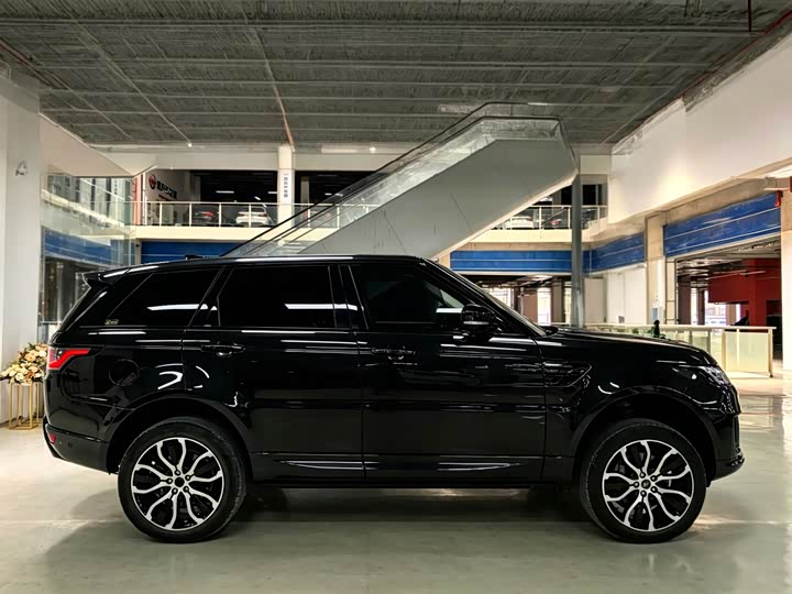 Land Rover Range Rover Sport — фото 25
