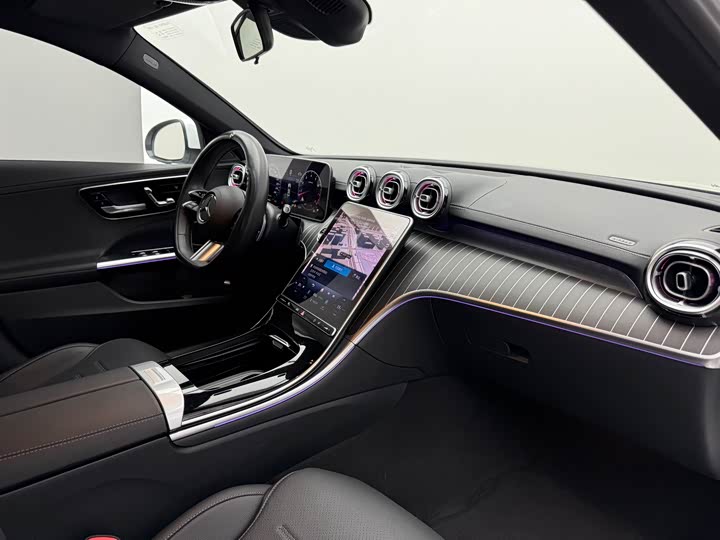 Mercedes-Benz C-Class 2023 C 260 L — фото 21