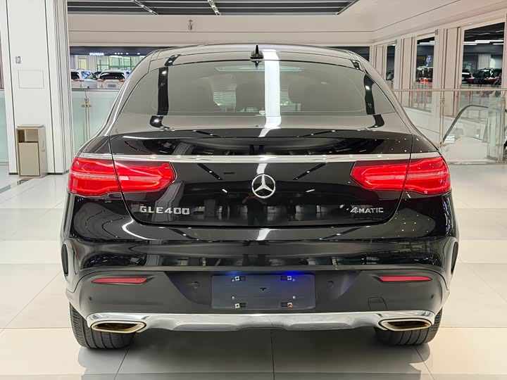 Mercedes-Benz GLE 2017 GLE 320 4 MATIC SUV — фото 6