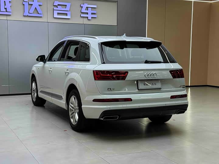 Audi Q7 2018 40 TFSI S line Sport — фото 19