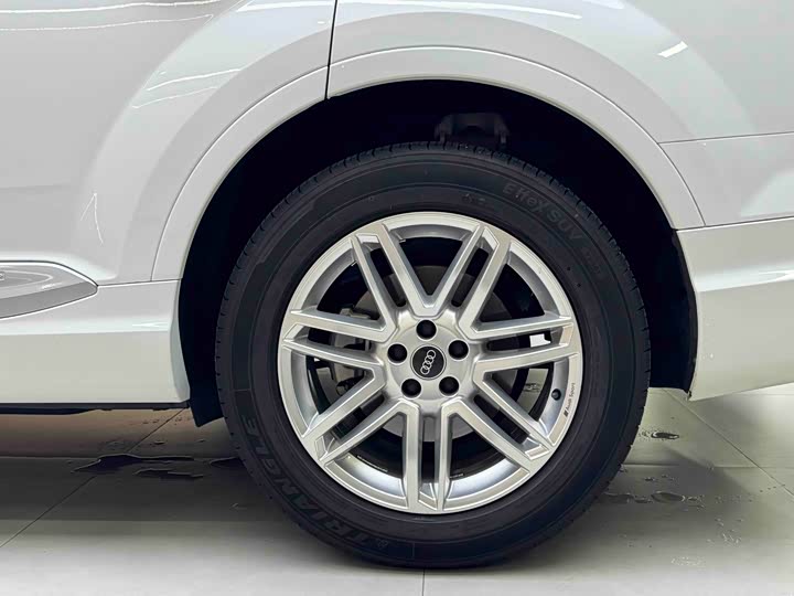 Audi Q7 2018 40 TFSI S line Sport — фото 18