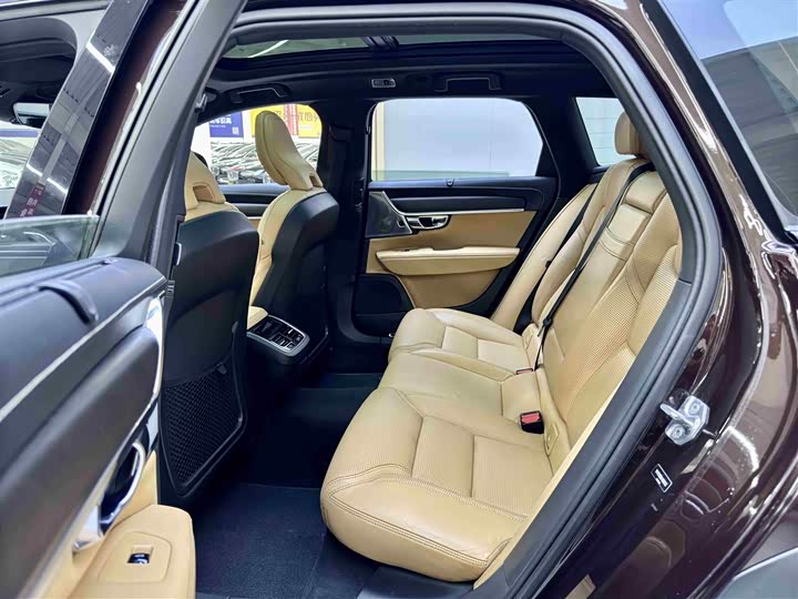 Volvo V90 2019 Cross Country T 5 AWD VI — фото 7