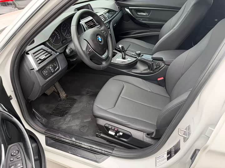 BMW 3 Series 320Li стиль — фото 5