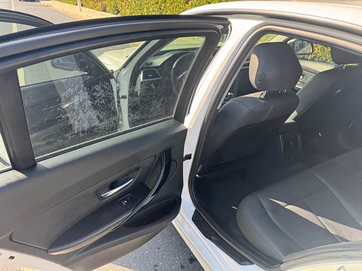 BMW 3 Series 320i стиль — фото 7