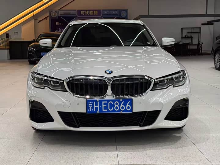BMW 3-Series 2022 320 Li M