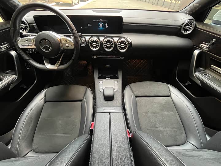 Mercedes-Benz A-Class 2021 A 200 L — фото 10
