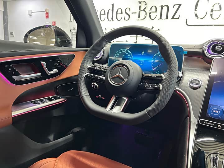 Mercedes-Benz GLC 2024 GLC 260 L 4 MATIC Luxury 5 — фото 12