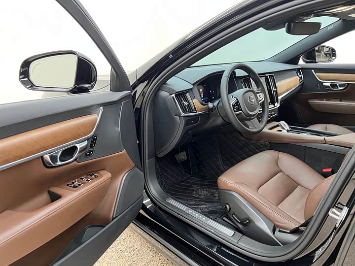 Volvo S90 2024 B 5 — фото 13