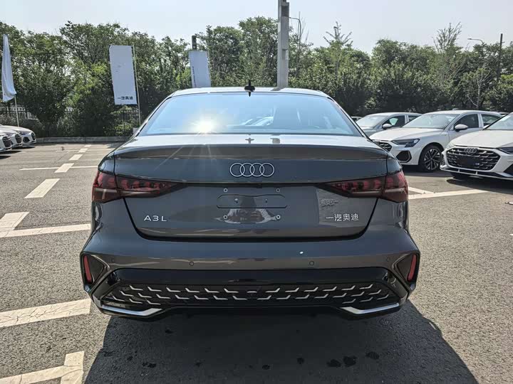 Audi A3 2026 A 3 L Limousine 35 TFSI — фото 13