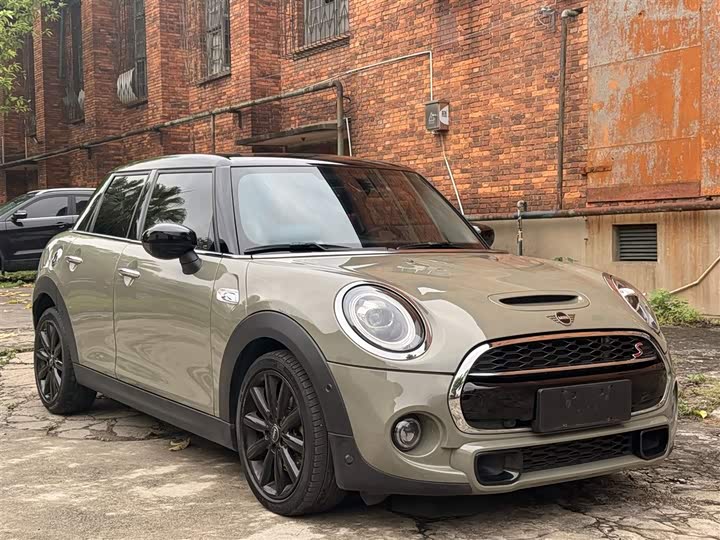 MINI Hatch — фото 15