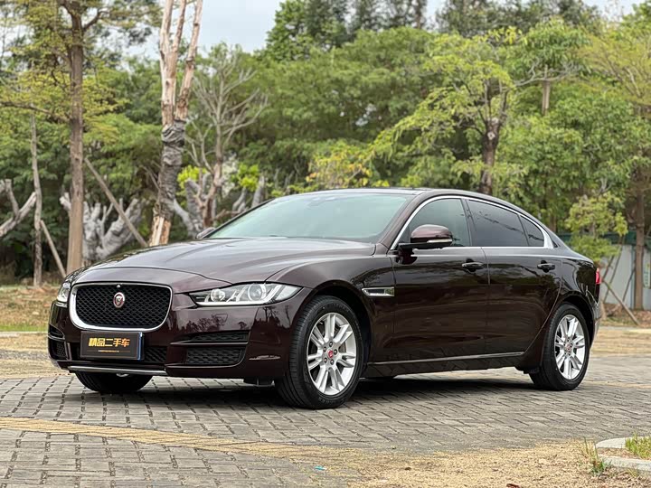 Jaguar XEL 2019 2.0 T 200 PS — фото 1