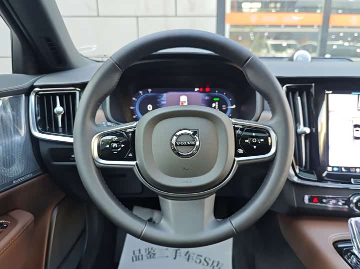 Volvo S90 Hybrid 2025 Hybrid 4 WD — фото 8