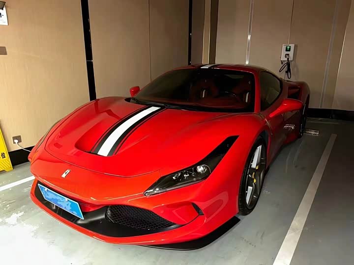 Ferrari F8 2019 Tributo 3.9 T V 8 — фото 1