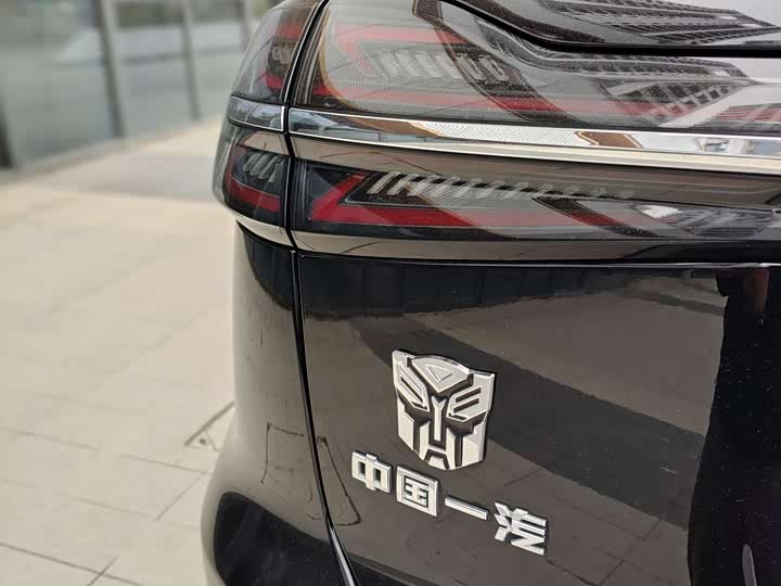 Hongqi HS5 2023 2.0 T Pro — фото 10