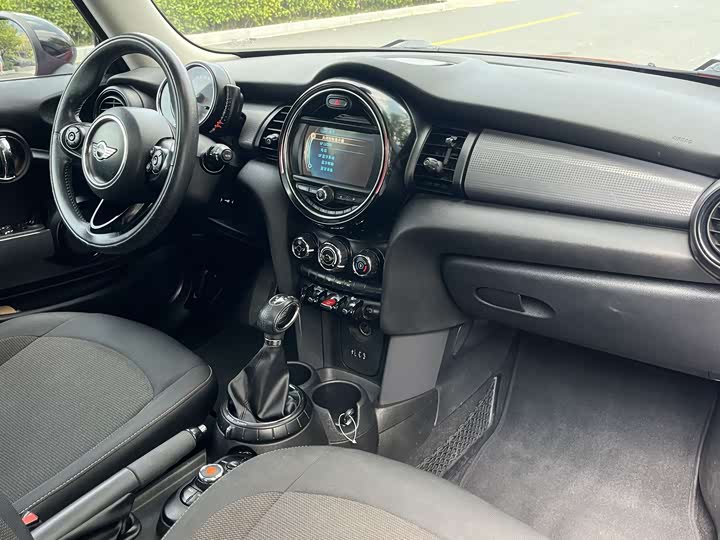 MINI Hatch — фото 12