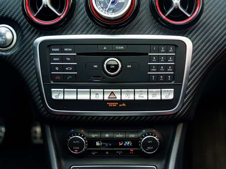 Mercedes-Benz A-Class 2017 AMG A 45 4 MATIC — фото 11