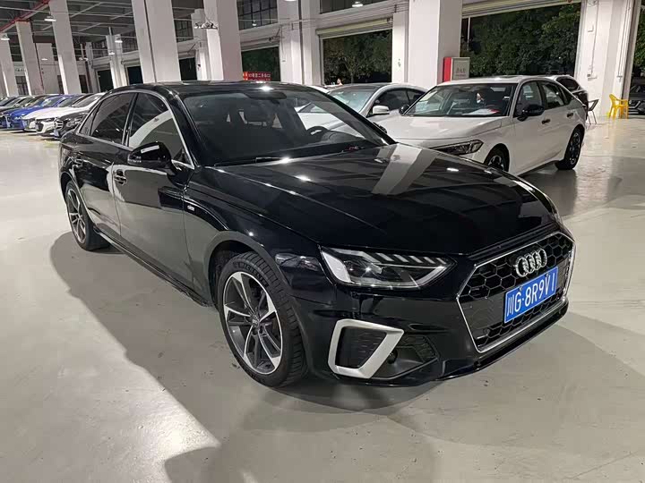 Audi A4L 2019 40 TFSI V — фото 5