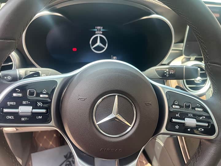 Mercedes-Benz GLC 260 L 4MATIC люкс — фото 11