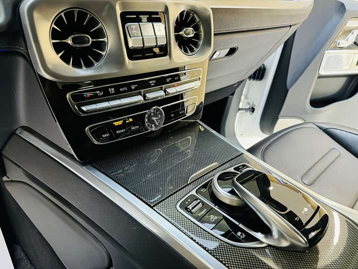 Mercedes-Benz G-Class 2022 G 500 — фото 6
