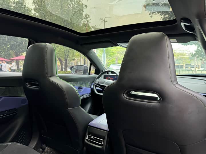 Changan UNI-T 2023 1.5 T Flagship — фото 21