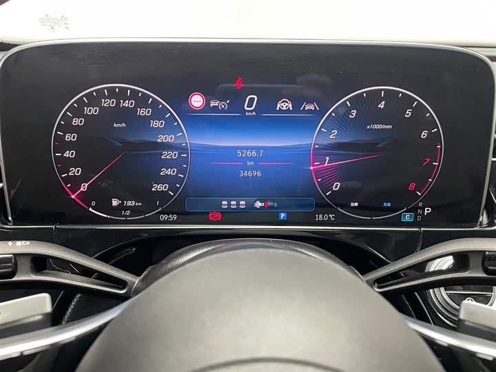 Mercedes-Benz E-Class 2024 E 300 L Luxury — фото 19