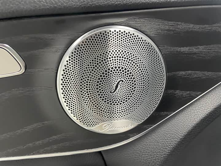 Mercedes-Benz C-Class C 260 — фото 18