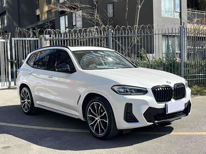 BMW X3 2022 x Drive 30i Leading M — фото 3