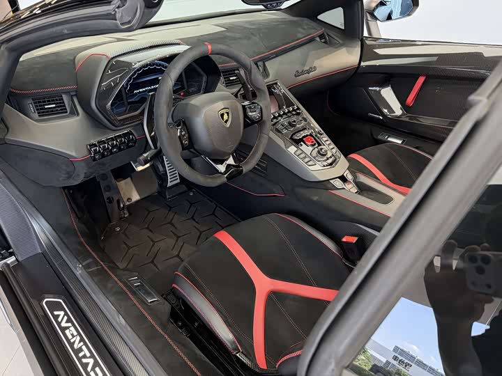 Lamborghini Aventador 2019 Aventador SVJ Roadster — фото 8