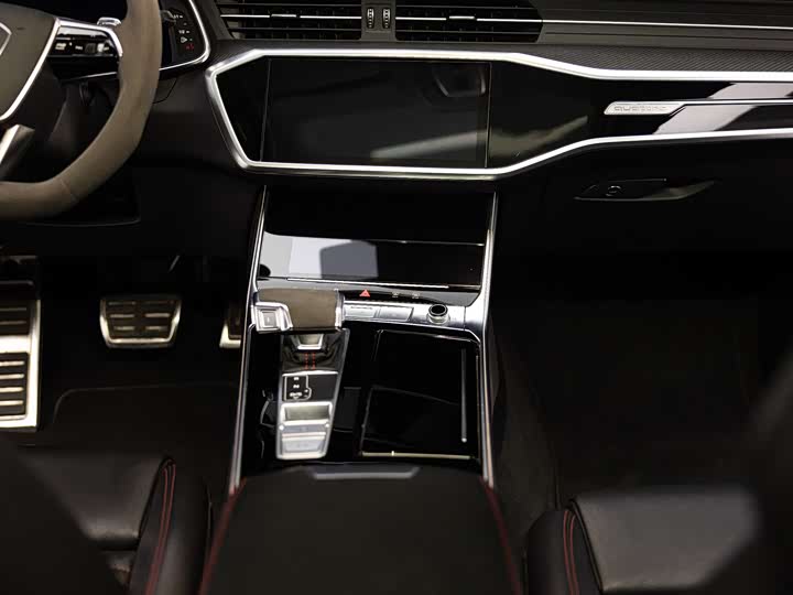 Audi RS6 2021 RS 6 4.0 T Avant — фото 7