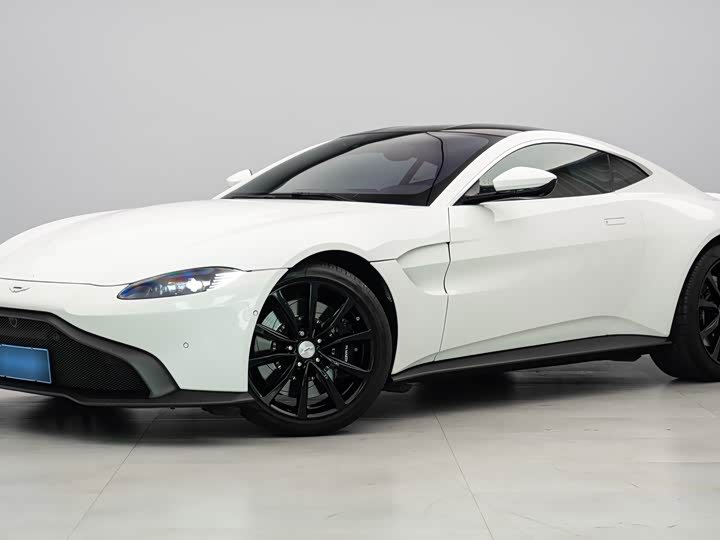 Aston Martin V8 Vantage 2022 4.0 T V 8 Coupe — фото 2