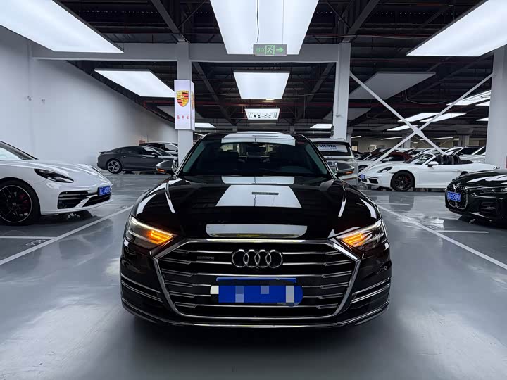 Audi A8 2019 Plus A 8 L 50 TFSI quattro Comfort — фото 2