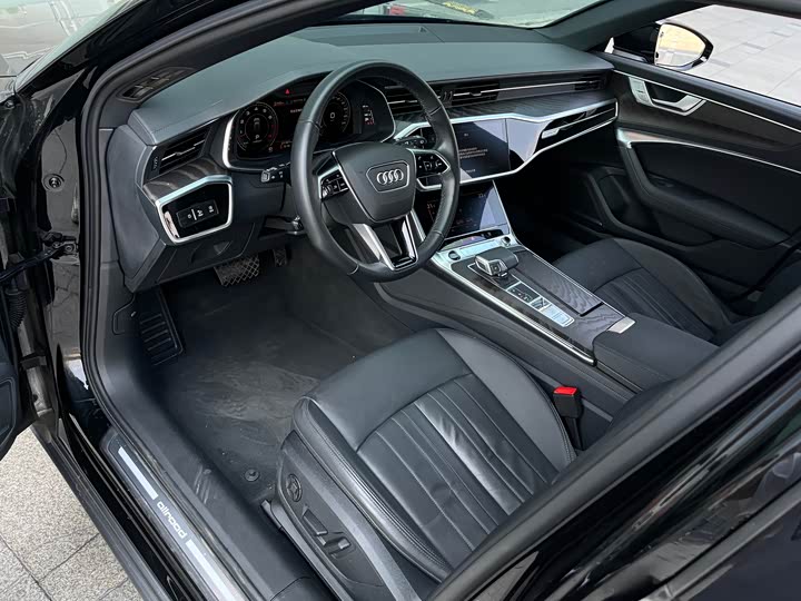 Audi A 6 2022 allroad quattro 55 TFSI — фото 13