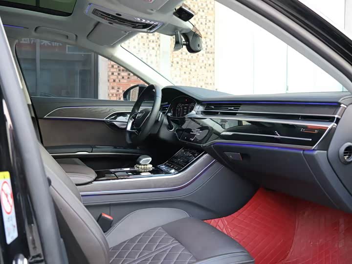Audi A8 2024 A 8 L 50 TFSI quattro — фото 12