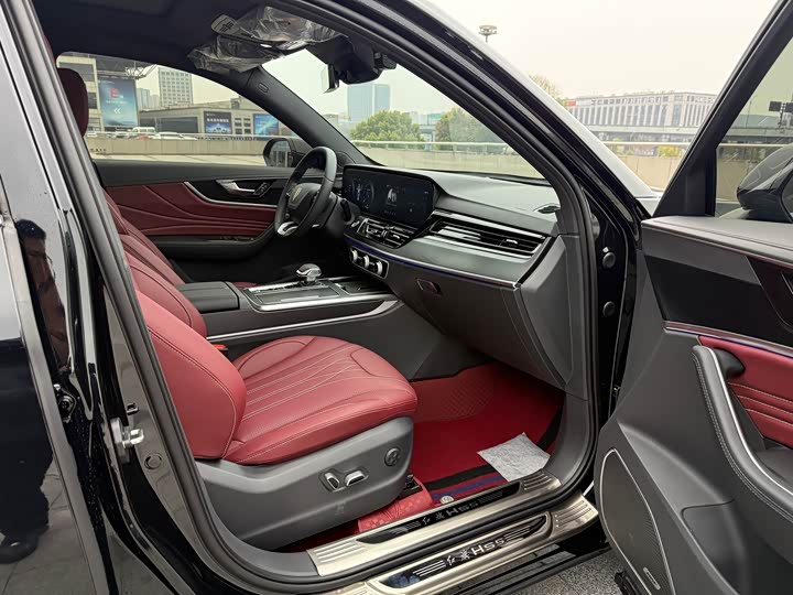 Hongqi HS5 2026 2.0 T 2 WD — фото 17