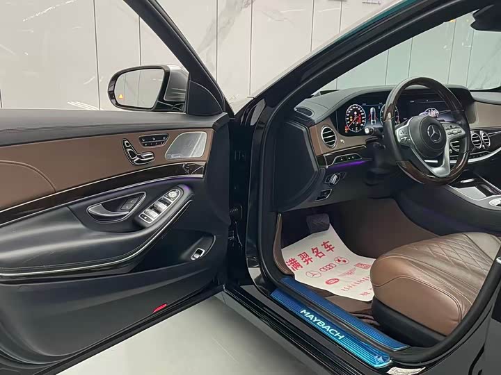 Maybach S-Class 2018 S 450 4 MATIC — фото 14