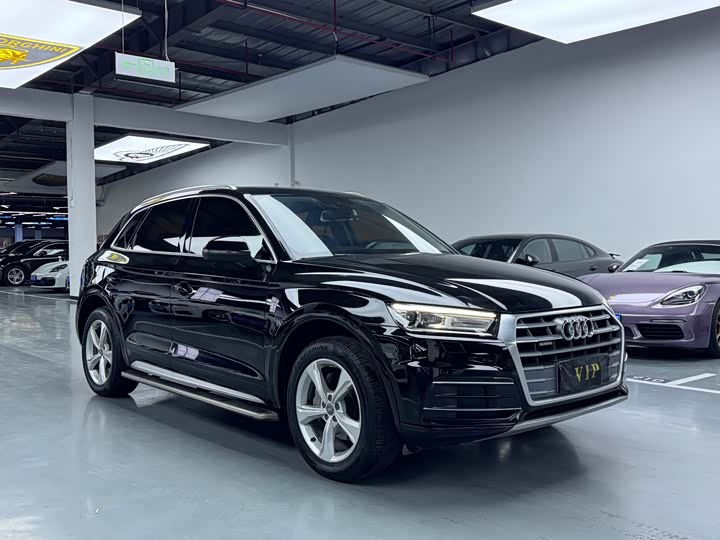 Audi Q5L 40 TFSI базовая — фото 3