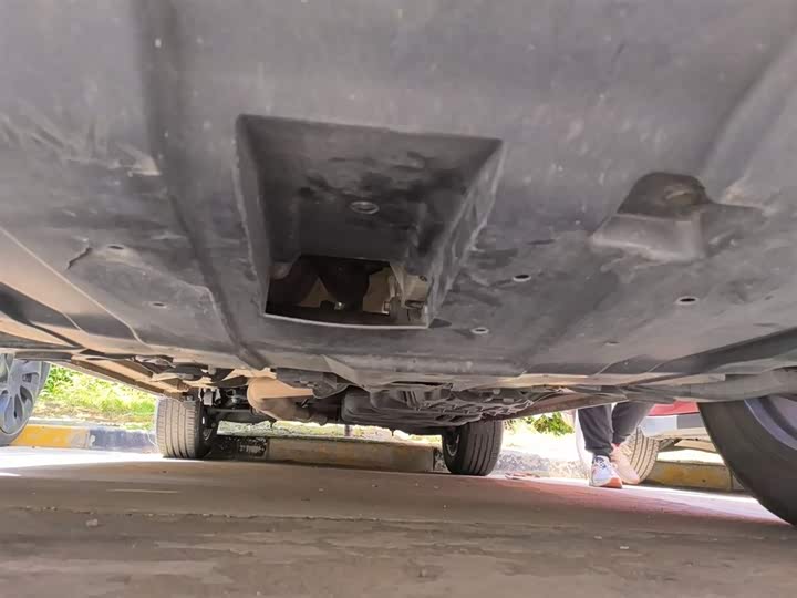 Changan CS75 PLUS 2022 1.5 T ATPremium — фото 23