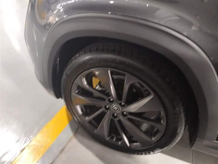 Changan UNI-T 2020 1.5 T Premium — фото 20