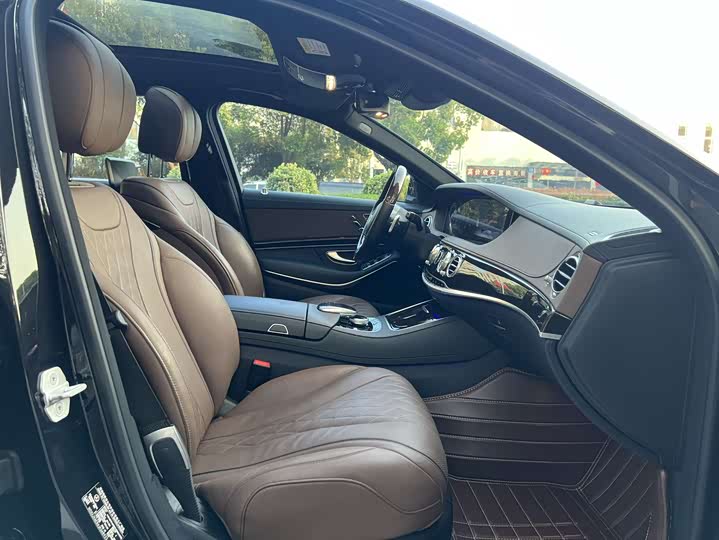 Maybach S-Class 2018 S 450 4 MATIC — фото 14