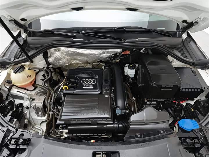Audi Q3 2018 30 TFSI — фото 6