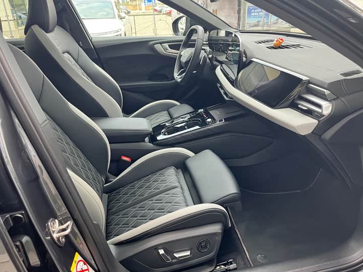 Audi A5L 2026 2.0 T Plus — фото 16