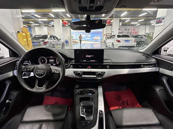 Audi A4L 2020 40 TFSI — фото 5